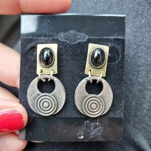 Showing ✨️ Avant Garde Mixed Metal Earrings